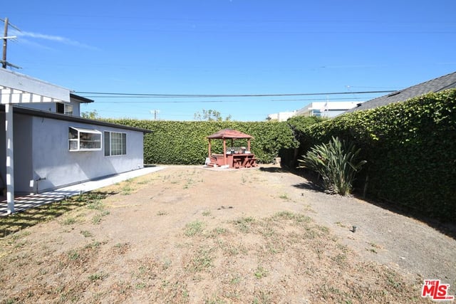 3414 W 52nd Street, Los Angeles, CA 90043 — photo 23 of 33