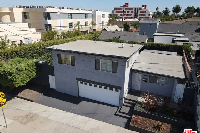 3414 W 52nd Street, Los Angeles, CA 90043 — photo 5 of 33