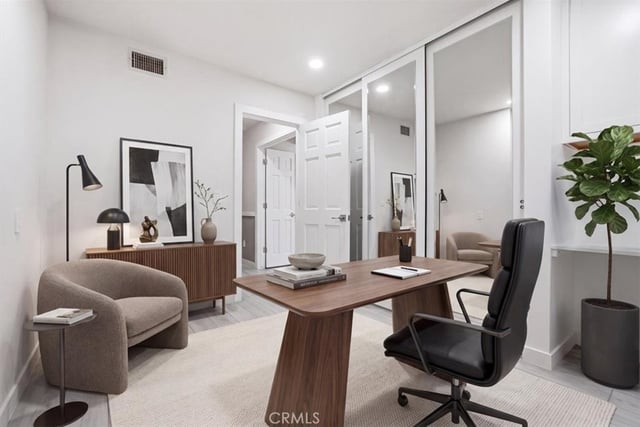 5047 Orrville Avenue, Woodland Hills, CA 91367 — photo 10 of 73