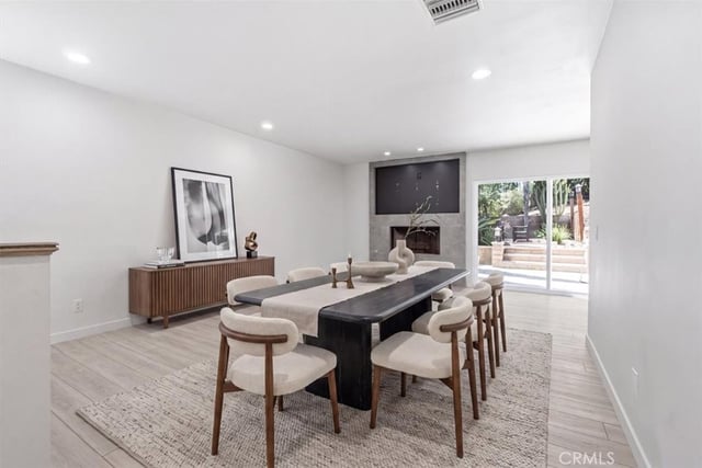 5047 Orrville Avenue, Woodland Hills, CA 91367 — photo 6 of 73