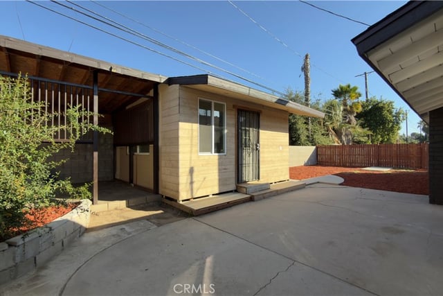 11662 Glamis Street, Sylmar, CA 91342 — photo 42 of 48
