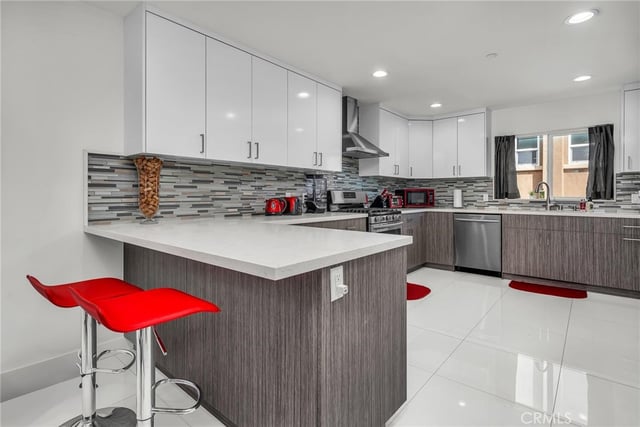 16539 Vine Terrace, Van Nuys, CA 91406 — photo 15 of 29