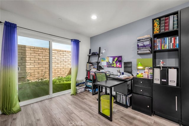 16539 Vine Terrace, Van Nuys, CA 91406 — photo 5 of 29