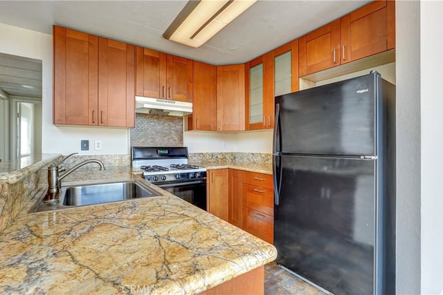 11150 Glenoaks 294, Pacoima, CA 91331 — photo 14 of 55