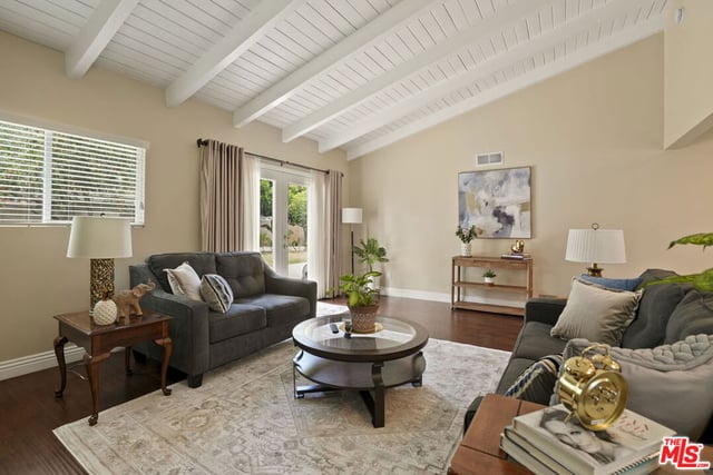 10501 Forbes Avenue, Granada Hills, CA 91344 — photo 11 of 31