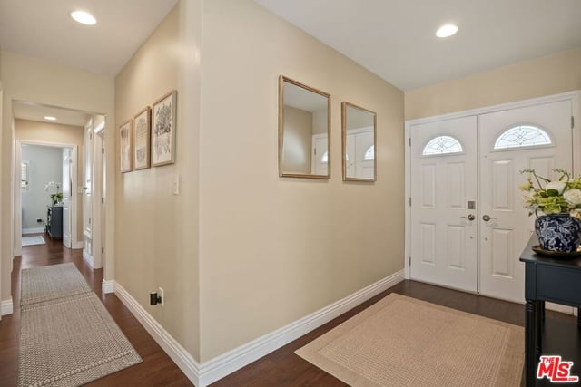 10501 Forbes Avenue, Granada Hills, CA 91344 — photo 13 of 31
