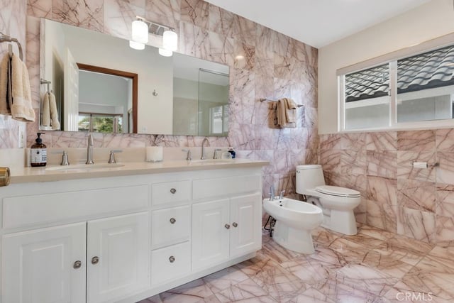 2320 Jamestown Lane, Oxnard, CA 93035 — photo 12 of 19