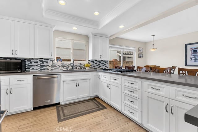 2320 Jamestown Lane, Oxnard, CA 93035 — photo 13 of 19