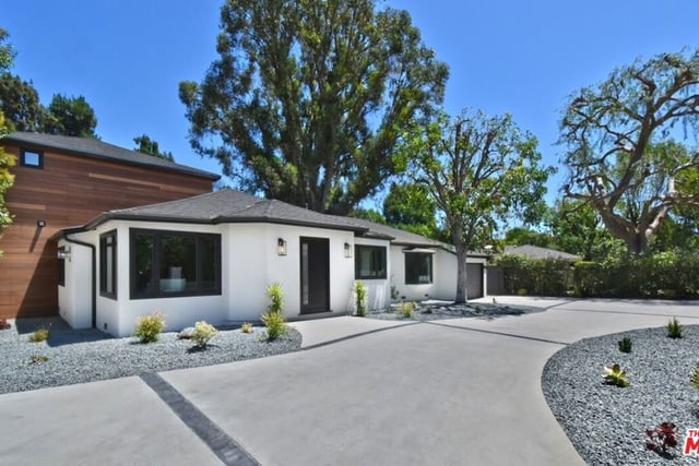 19061 Wells Drive, Los Angeles, CA 91356 — photo 2 of 59