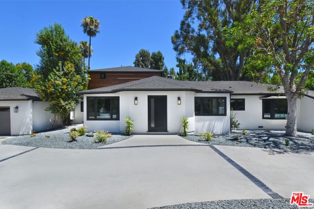 19061 Wells Drive, Los Angeles, CA 91356 — photo 5 of 59