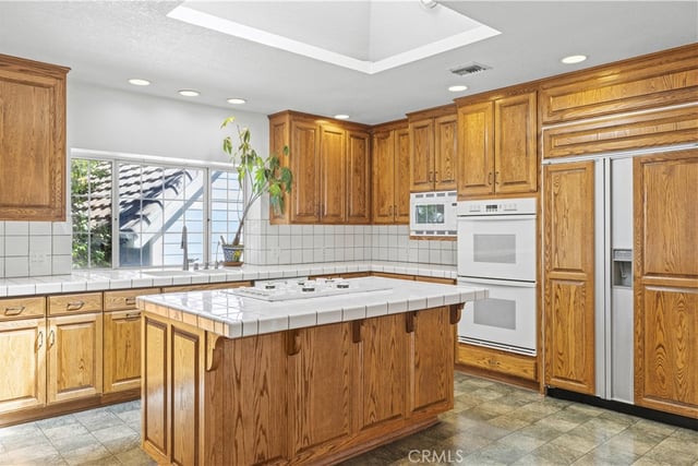24123 Wildwood Canyon Road, Newhall, CA 91321 — photo 11 of 43