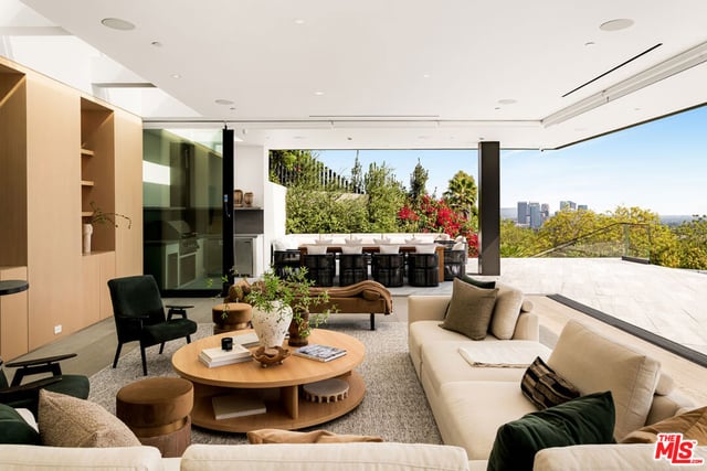 1200 Laurel Way, Beverly Hills, CA 90210 — photo 12 of 47