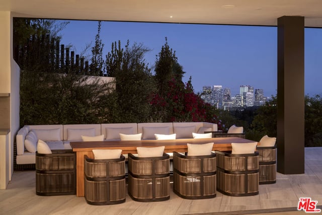 1200 Laurel Way, Beverly Hills, CA 90210 — photo 36 of 47