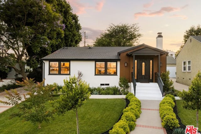 8421 Airlane Avenue, Los Angeles, CA 90045 — photo 2 of 22