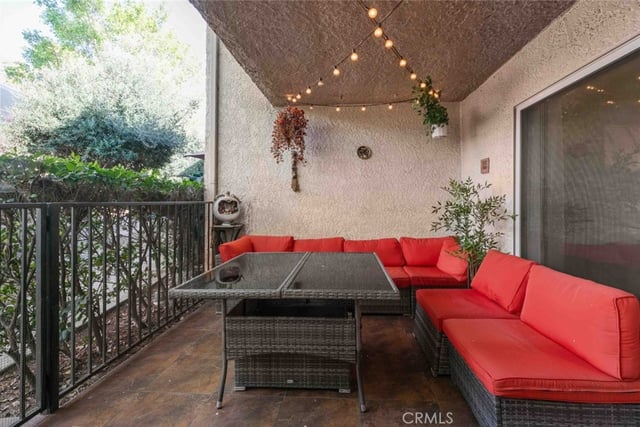 7764 Via Capri, Burbank, CA 91504 — photo 25 of 60