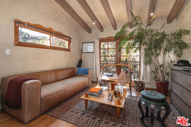 2430 Coldwater Canyon Drive, Beverly Hills, CA 90210 — photo 17 of 26