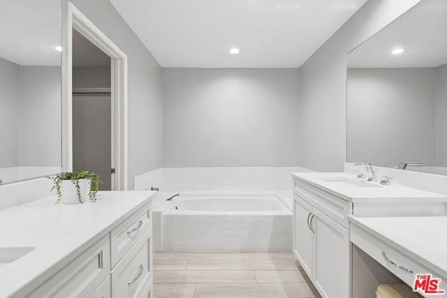 4050 Via Dolce 141, Los Angeles, CA 90292 — photo 15 of 25