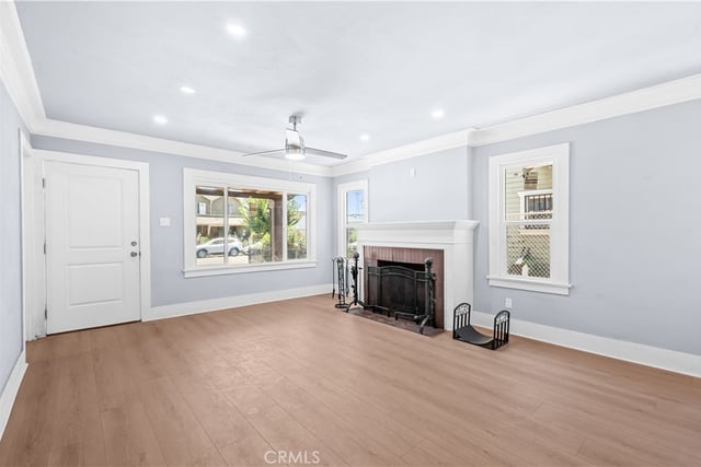 941 W 55th Street, Los Angeles, CA 90037 — photo 10 of 50