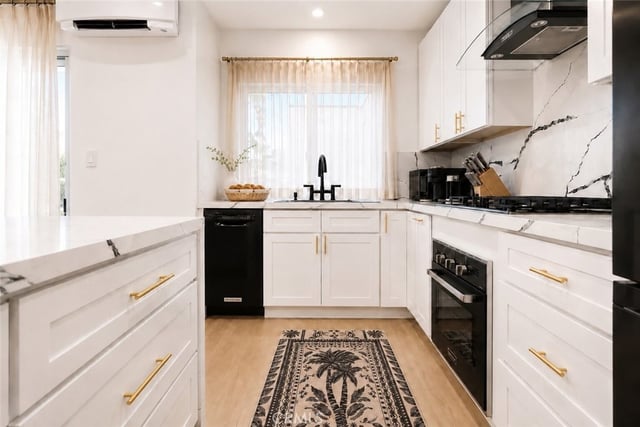 1233 N Laurel 211, West Hollywood, CA 90046 — photo 17 of 29