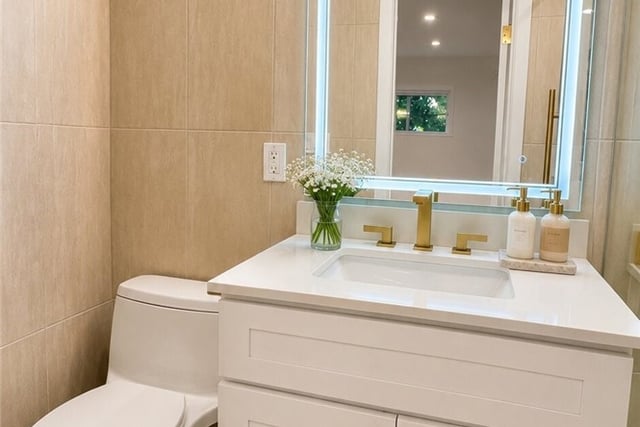 1233 N Laurel 211, West Hollywood, CA 90046 — photo 28 of 29