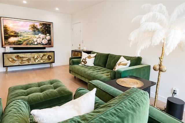 1233 N Laurel 211, West Hollywood, CA 90046 — photo 6 of 29