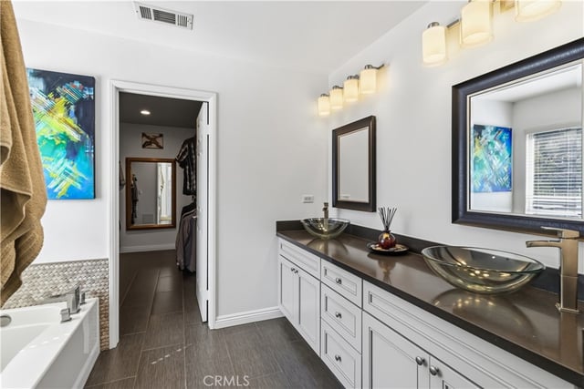 23805 Oak View, Newhall, CA 91321 — photo 17 of 28
