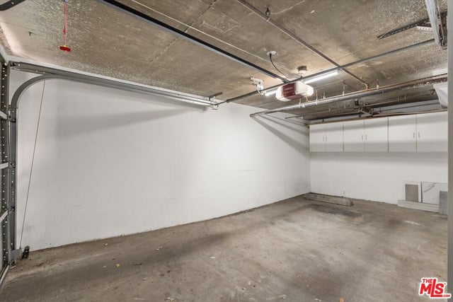 1160 Granville Avenue 108, Los Angeles, CA 90049 — photo 41 of 65