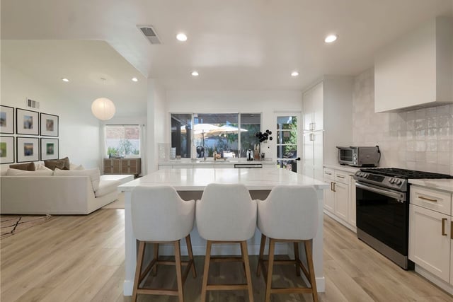 17259 Westbury Drive, Granada Hills, CA 91344 — photo 13 of 46