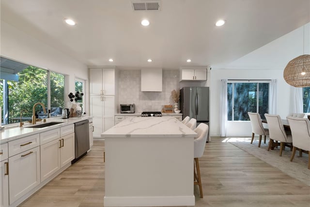17259 Westbury Drive, Granada Hills, CA 91344 — photo 8 of 46