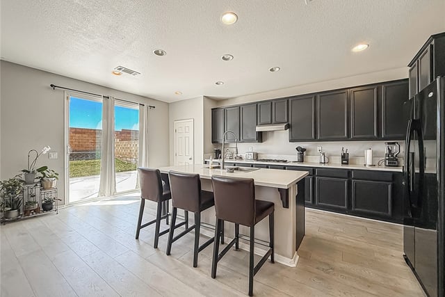 1302 Wellington Drive, Palmdale, CA 93551 — photo 18 of 63