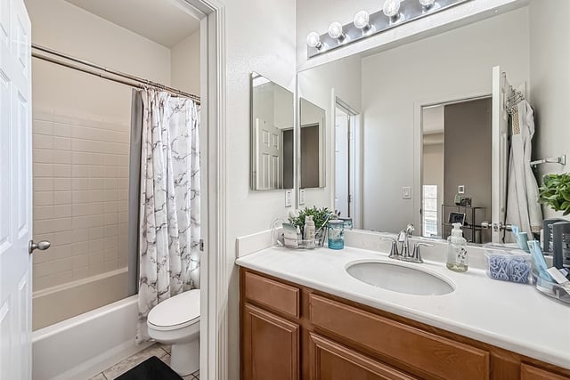 1302 Wellington Drive, Palmdale, CA 93551 — photo 34 of 63