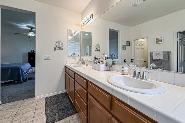 1302 Wellington Drive, Palmdale, CA 93551 — photo 43 of 63