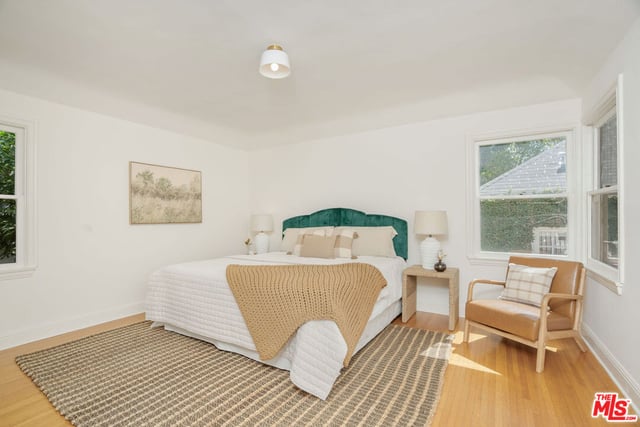 4712 Burnet Avenue, Los Angeles, CA 91403 — photo 16 of 32