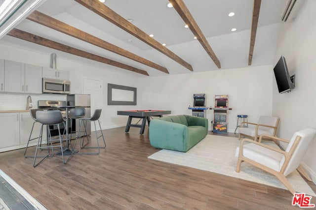 4712 Burnet Avenue, Los Angeles, CA 91403 — photo 24 of 32