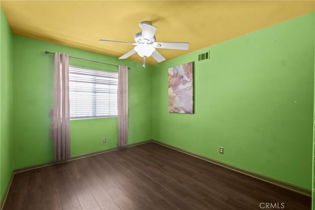 27403 Arriola, Saugus, CA 91350 — photo 32 of 42