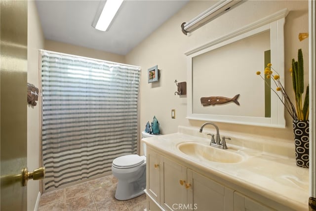27403 Arriola, Saugus, CA 91350 — photo 34 of 42
