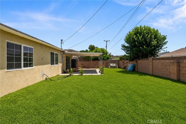 27403 Arriola, Saugus, CA 91350 — photo 39 of 42