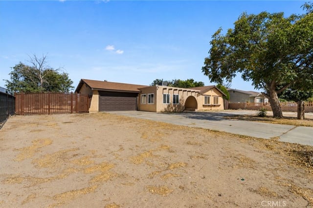 40912 169th E, Lancaster, CA 93535 — photo 2 of 31