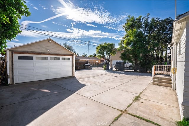 730 W 9th, Pomona, CA 91766 — photo 6 of 25