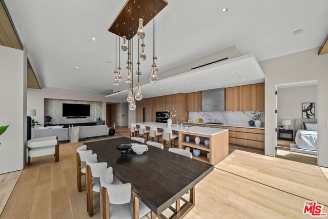 8899 Beverly Boulevard 4A, West Hollywood, CA 90048 — photo 13 of 51