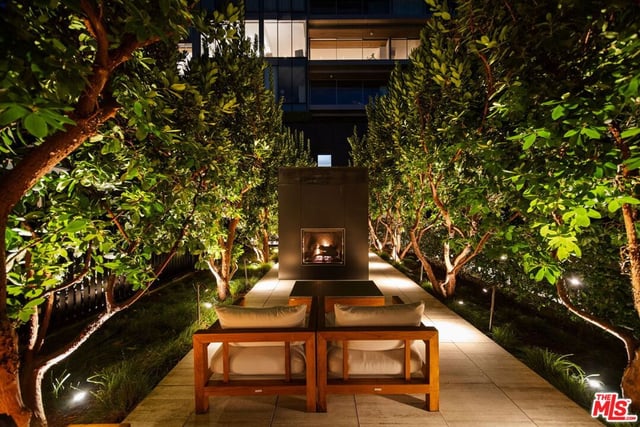 8899 Beverly Boulevard 4A, West Hollywood, CA 90048 — photo 48 of 51