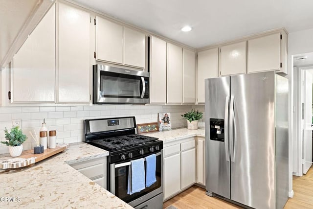 1107 Catlin Street A, Simi Valley, CA 93065 — photo 11 of 49