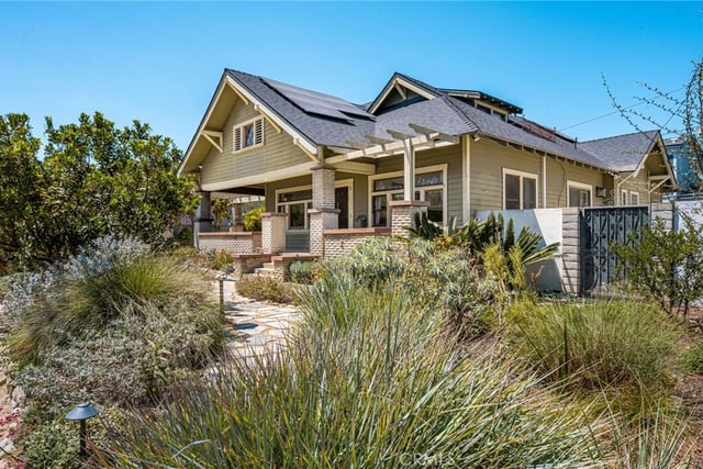 323 E Bixby, Long Beach, CA 90807 — photo 4 of 54
