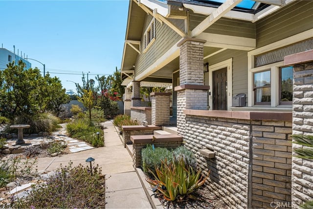 323 E Bixby, Long Beach, CA 90807 — photo 6 of 54