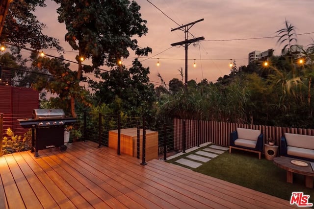8550 Ridpath Drive, Los Angeles, CA 90046 — photo 16 of 17