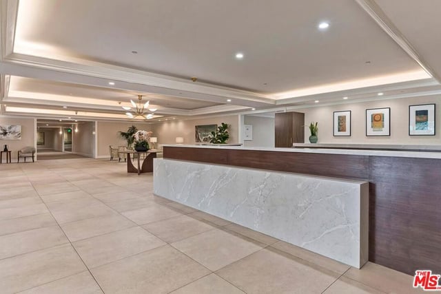 300 N Swall Drive 452, Beverly Hills, CA 90211 — photo 20 of 26