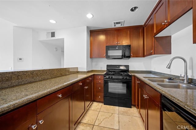 20253 Keswick Street 331, Winnetka, CA 91306 — photo 11 of 30