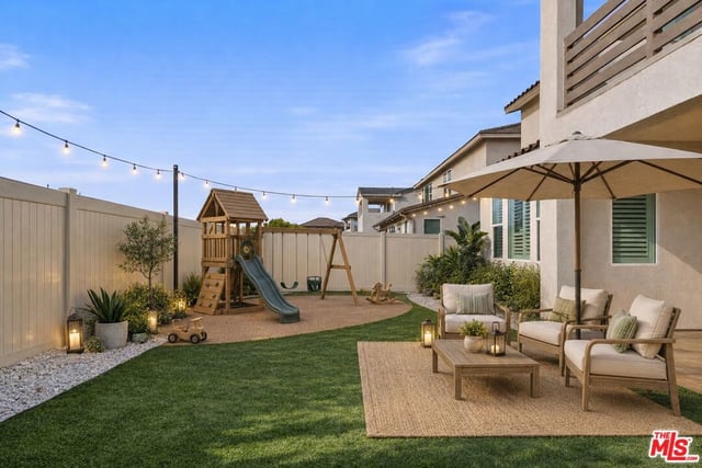 18130 Radiance Lane, Santa Clarita, CA 91350 — photo 11 of 24