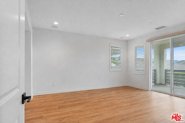 18130 Radiance Lane, Santa Clarita, CA 91350 — photo 8 of 24