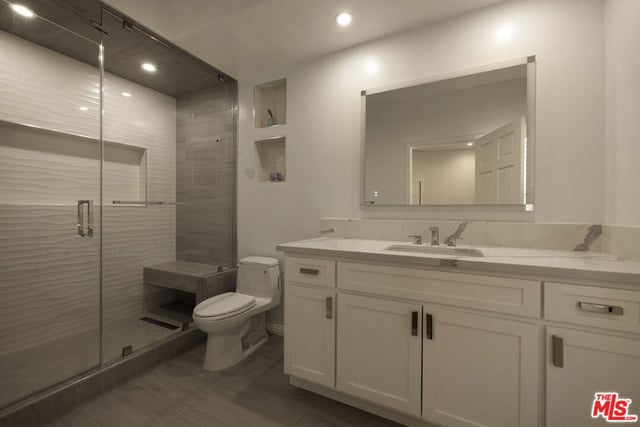 15916 Daniel Lane, Encino, CA 91436 — photo 15 of 19
